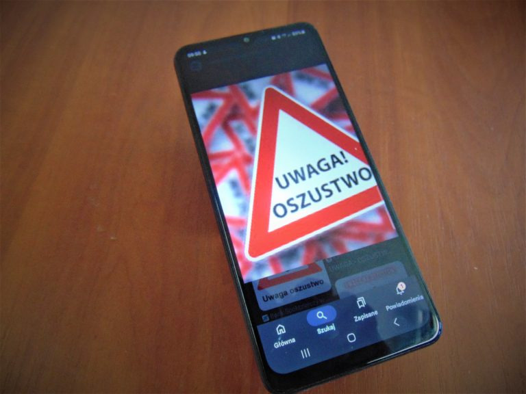 Uwaga na oszustwa podczas sprzedaży w Internecie. Nie loguj się przez link podesłany przez kupującego