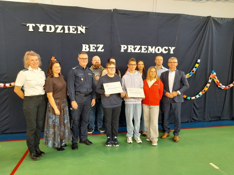 Podziękowania dla nastolatków za uratowanie życia porzuconych kociąt