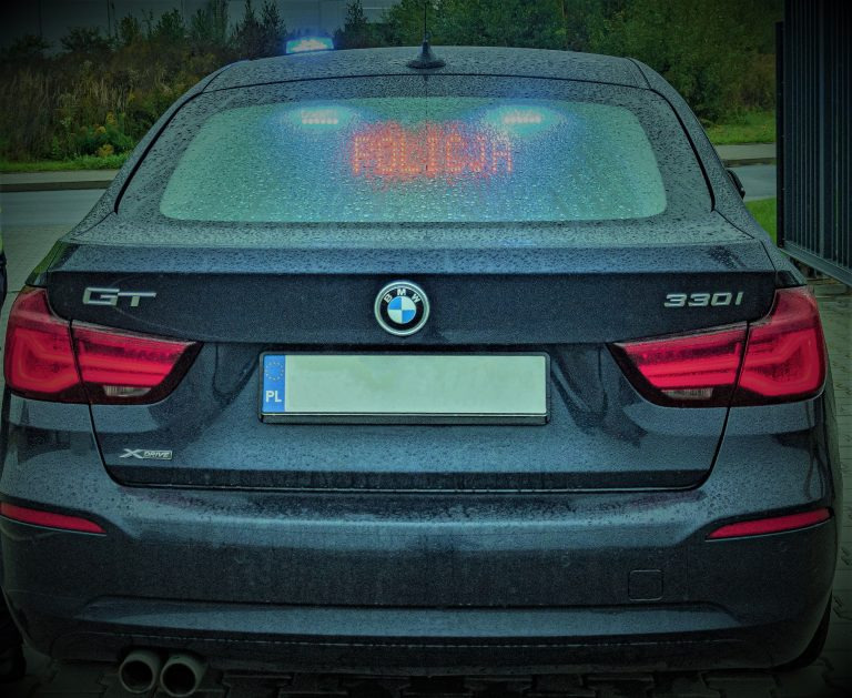 Policjanci zatrzymali kierowcę, który w organizmie miał alkohol i narkotyki