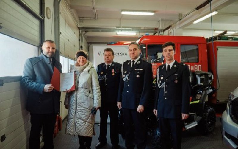 Uroczyste przekazanie sprzętu dla strażaków w Przeciszowie, Graboszycach i Zatorze