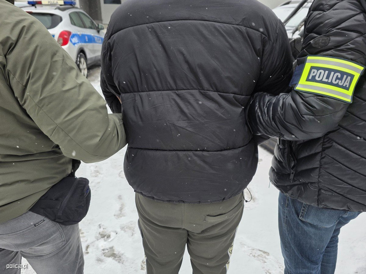 Policyjne zakazy dla 40–latka podejrzewanego o znęcanie nad rodziną