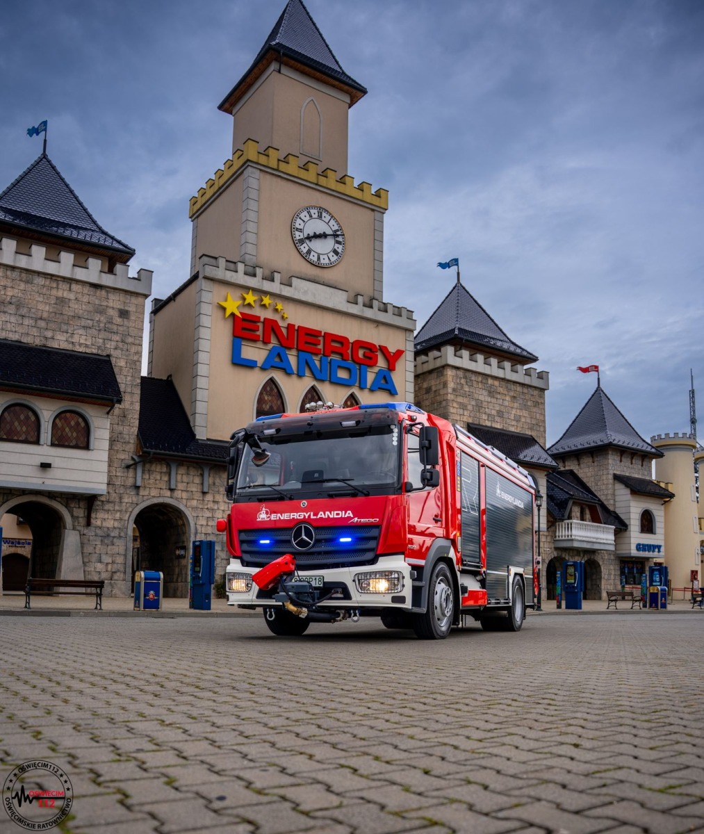 Energylandia wzmacnia bezpieczeństwo! Nowy samochód ratowniczo-gaśniczy w parku – FOTO, FILM!