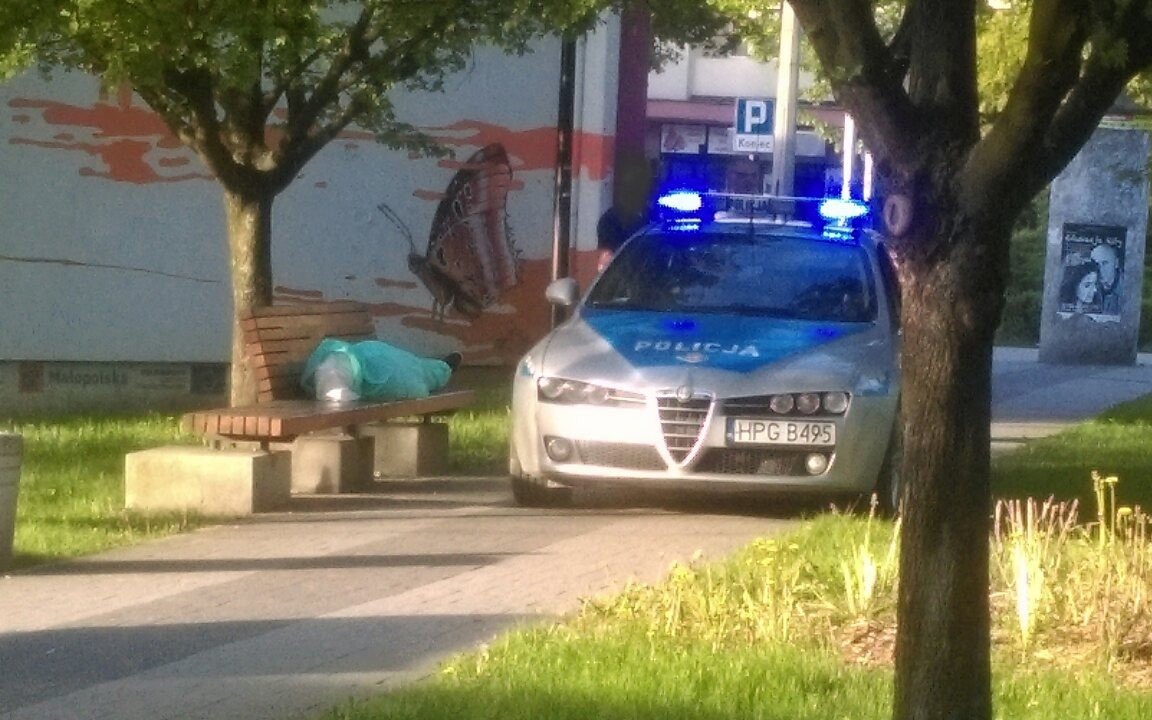 Śmierć na ławce w Oświęcimiu ?!
