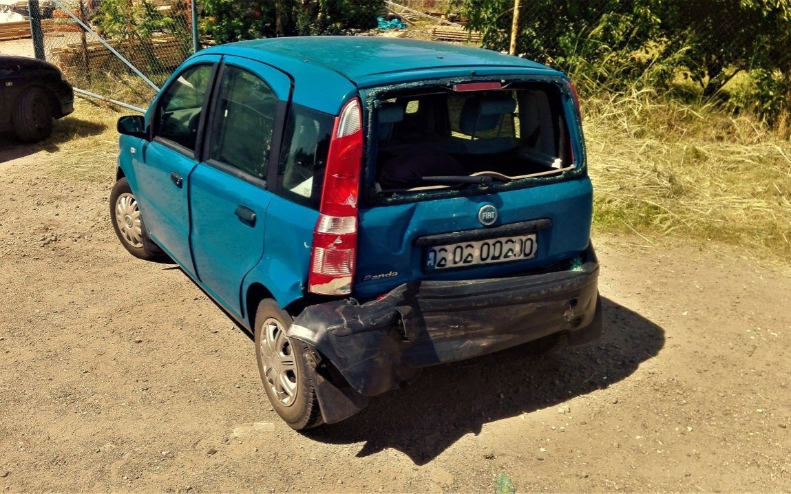 W Oświęcimiu ciężarówka najechała na tył samochodu osobowego. ZDJĘCIA !