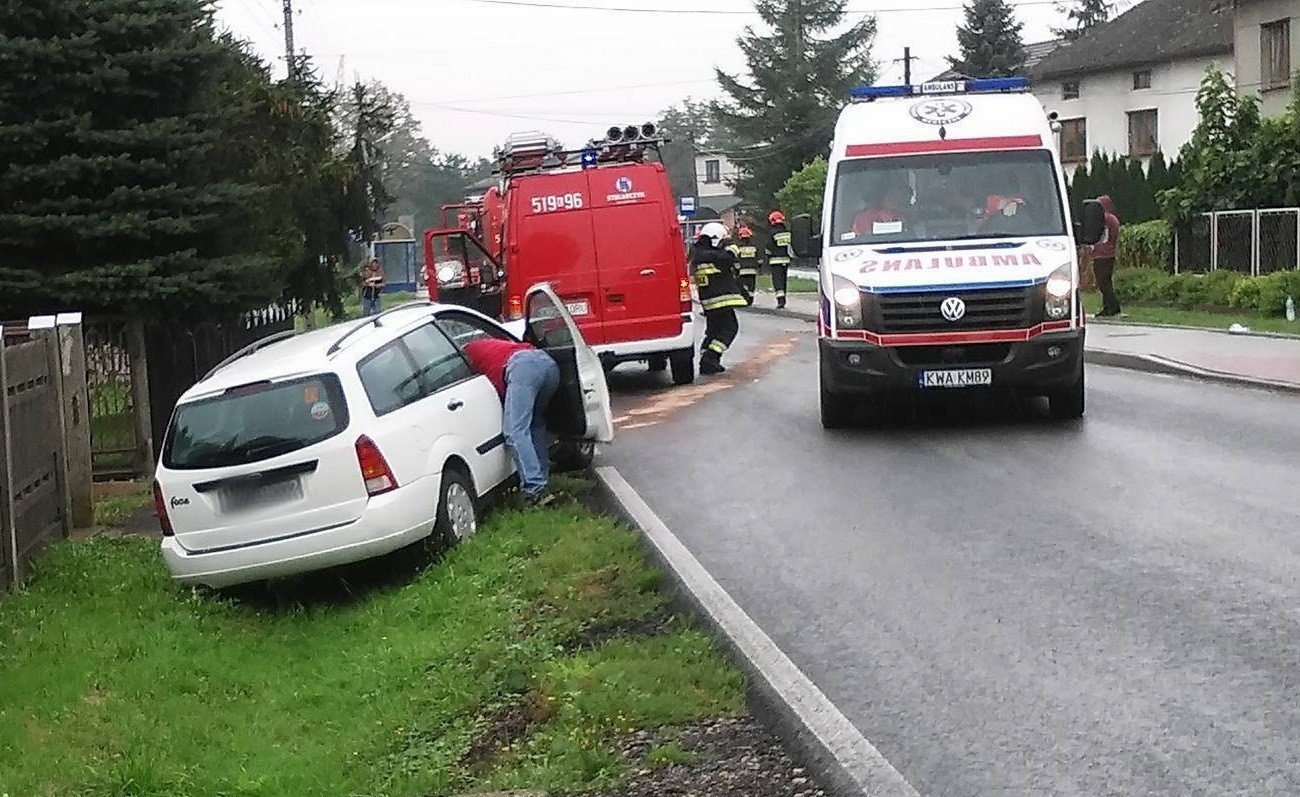 Zderzenie trzech pojazdów w Osieku. ZDJĘCIA, FILM !