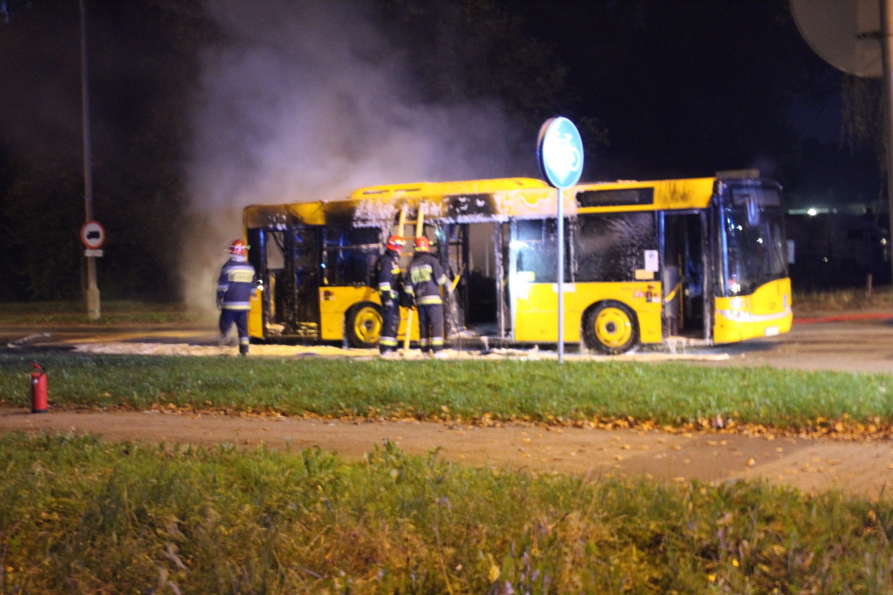 Pożar autobusu MZK w Oświęcimiu. ZDJĘCIA !