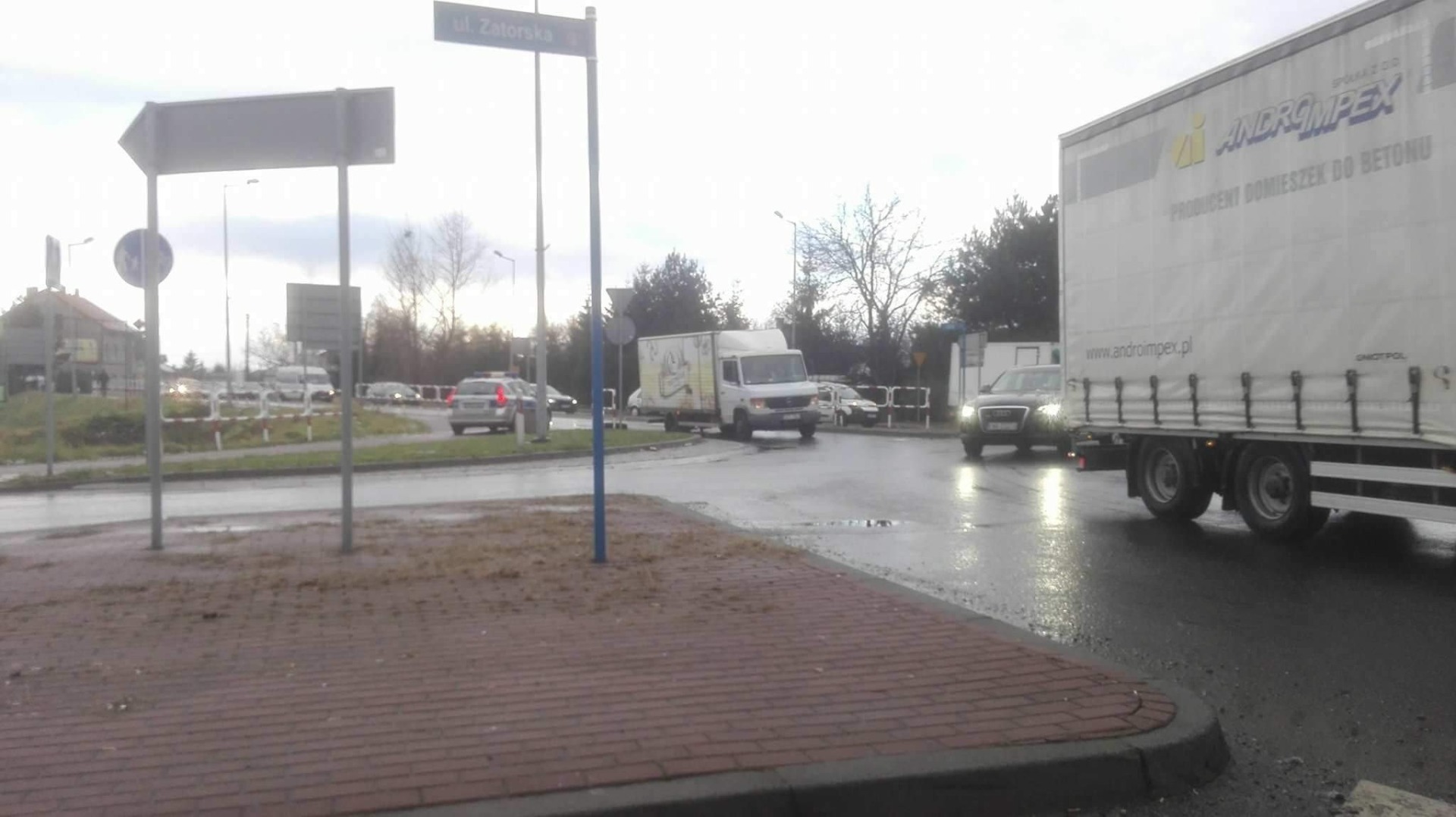 Z rana paraliż Oświęcimia ! ZDJĘCIA !