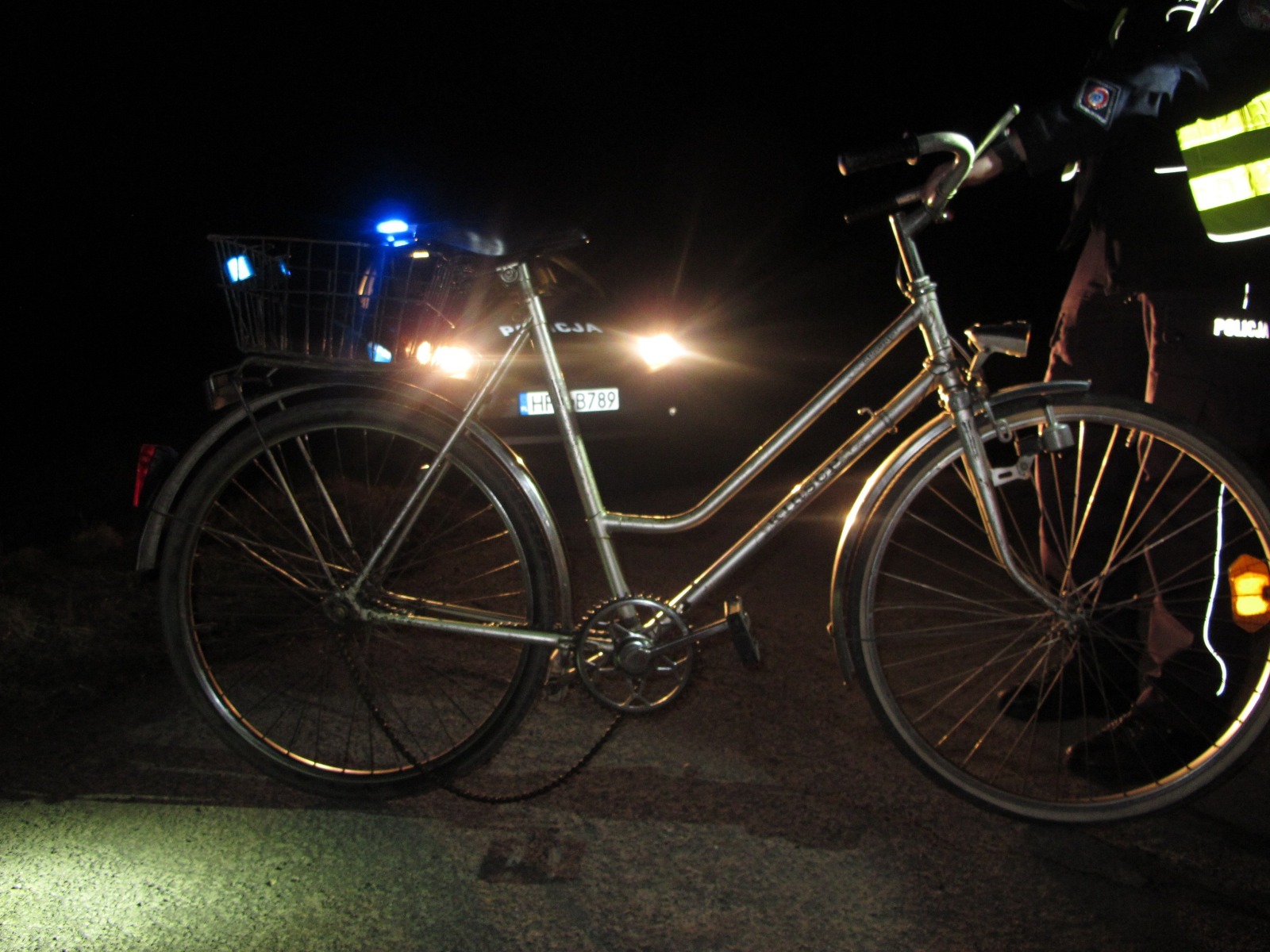 Wypadek w Przeciszowie. W rowerzystkę wjechał samochód. FOTO!