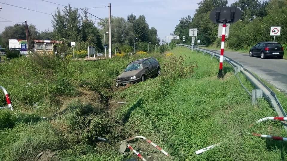 20-latka spowodowała kolizję mając w swoim organizmie ponad promil alkoholu. ZDJĘCIA!