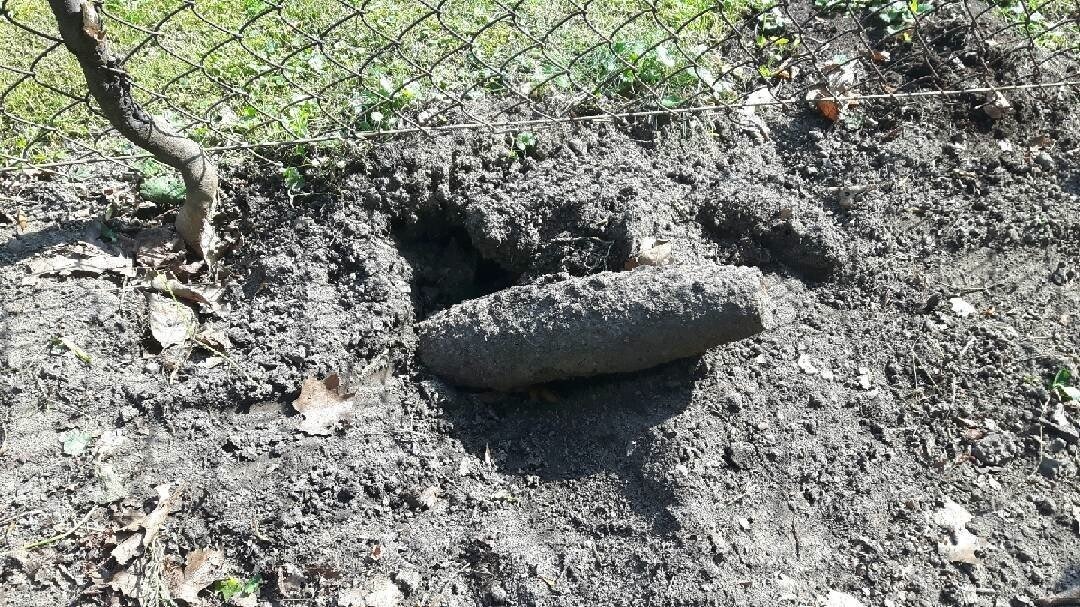 Pociski z czasów II Wojny Światowej odnalezione na terenie powiatu.