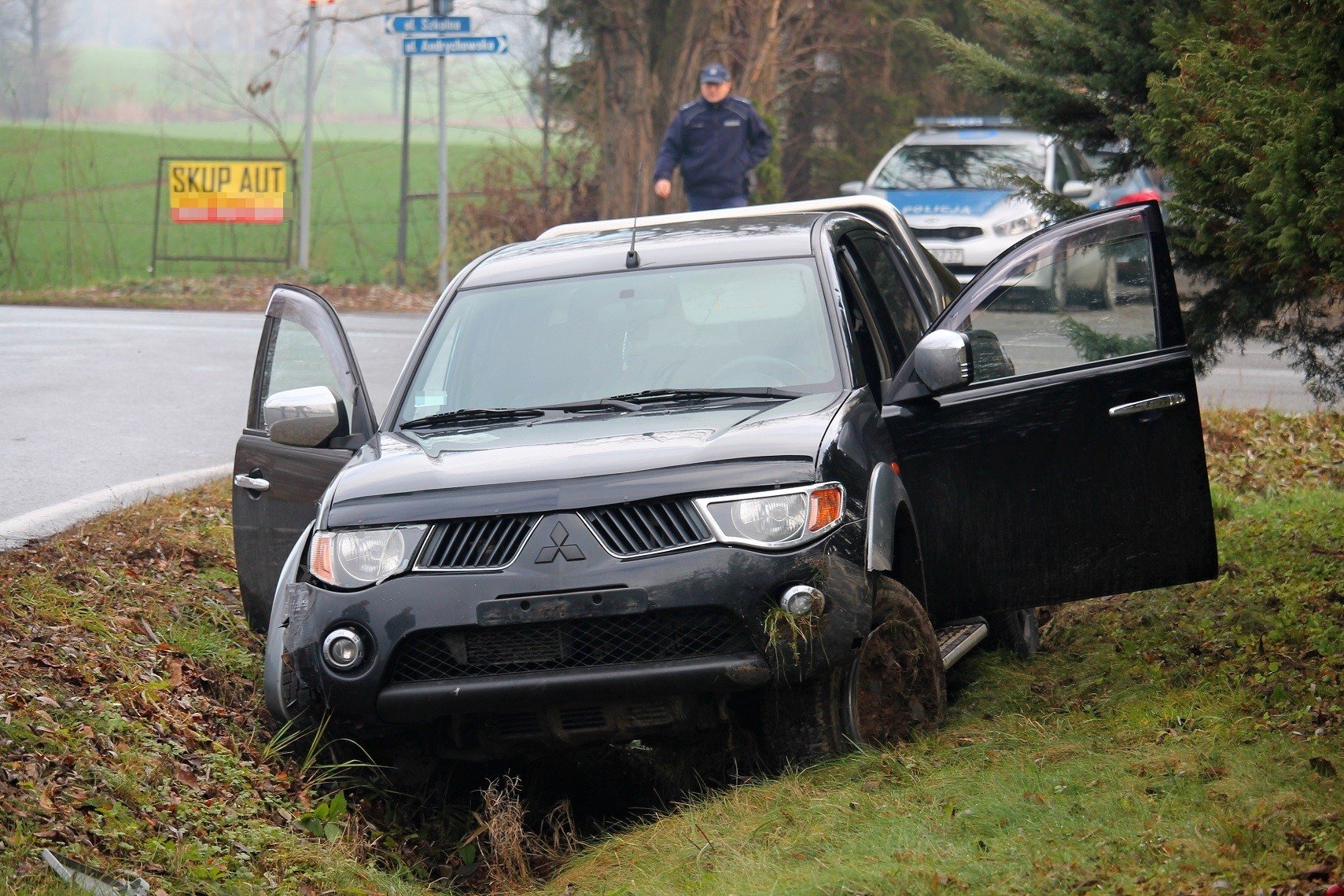 Poszukiwany listem gończym wpadł po policyjnym pościgu w Przeciszowie. ZDJĘCIA!