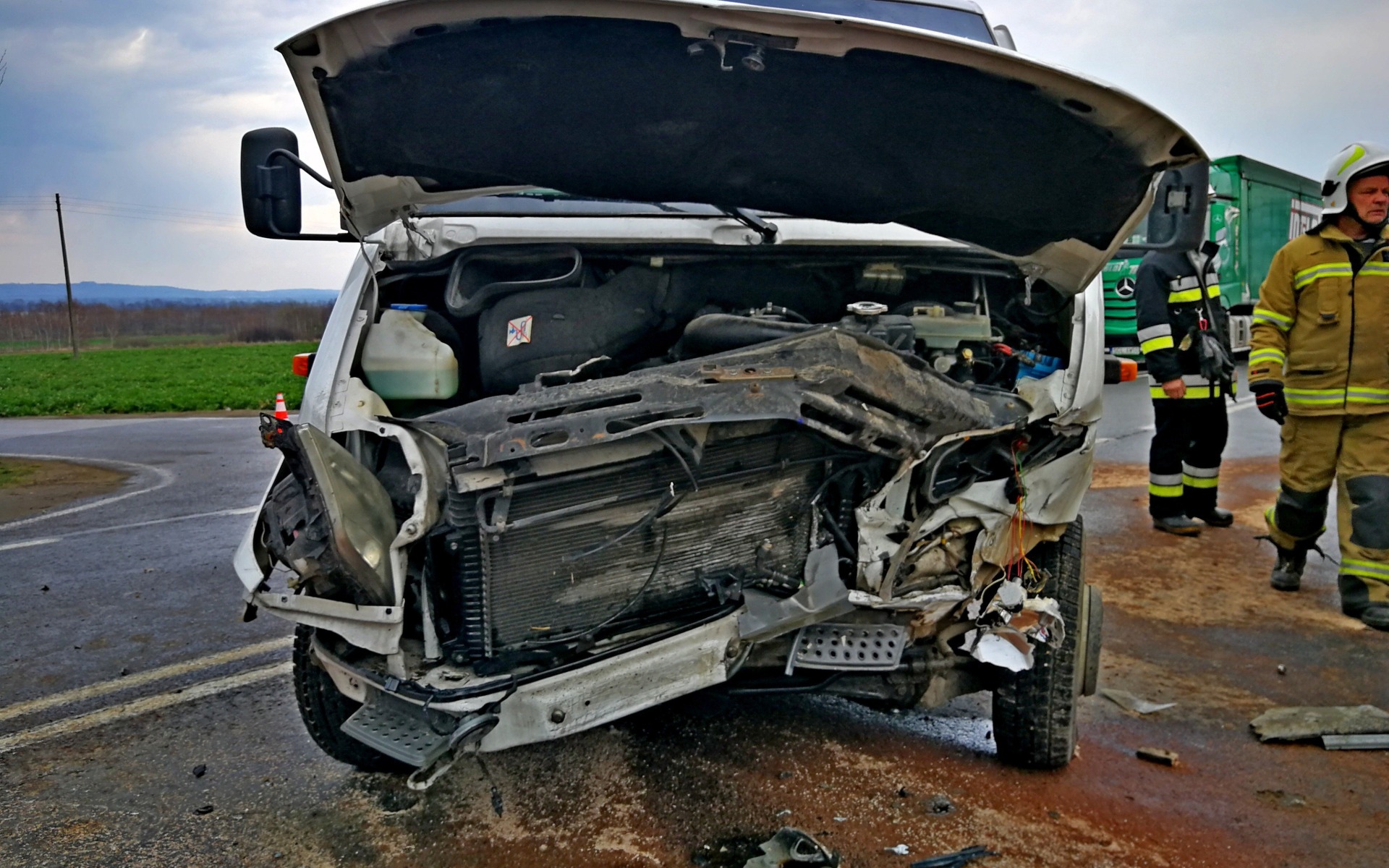 Wypadek na granicy Zatora i Przeciszowa – FILM, ZDJĘCIA!