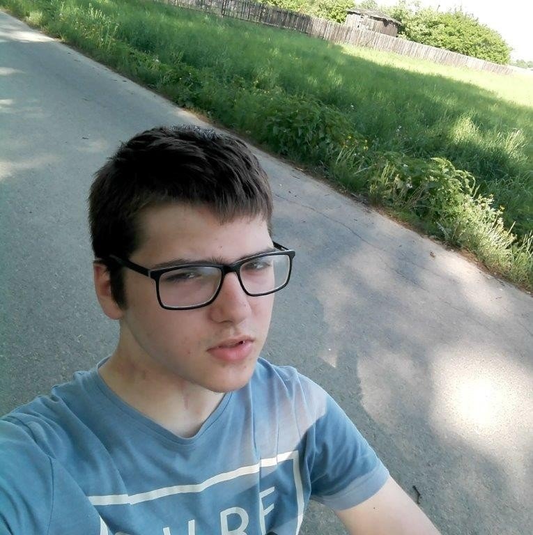 UWAGA ! Zaginął nastolatek z Bobrka. Prośba o udostępnienie !