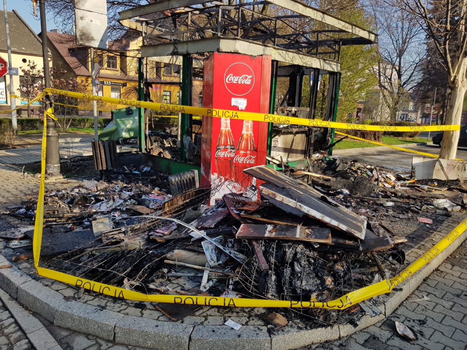 W nocy spłonął kiosk na Placu Kościuszki w Oświęcimiu – ZDJĘCIA!