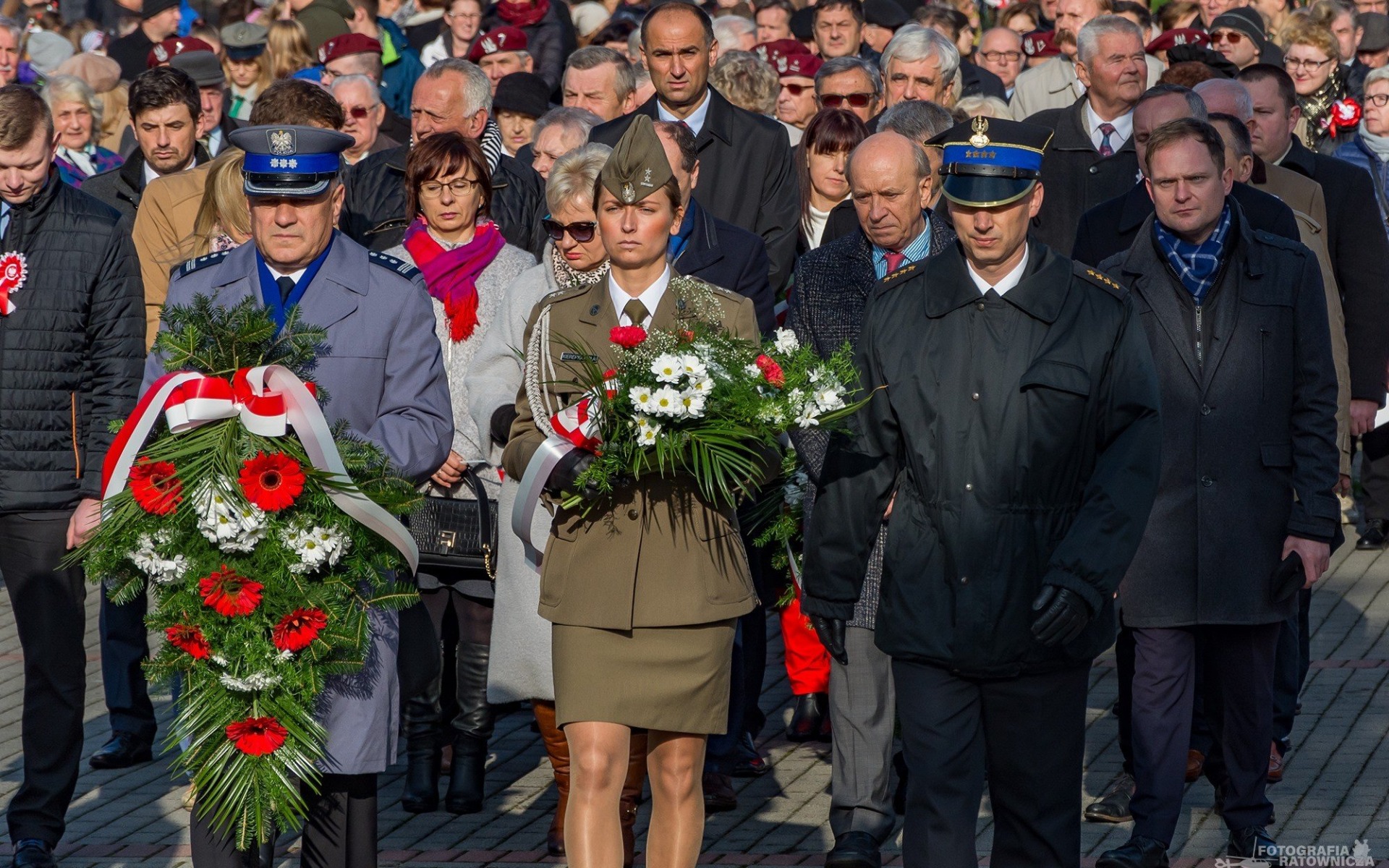 11 Listopada z udziałem przedstawicieli służb mundurowych – ZDJĘCIA!