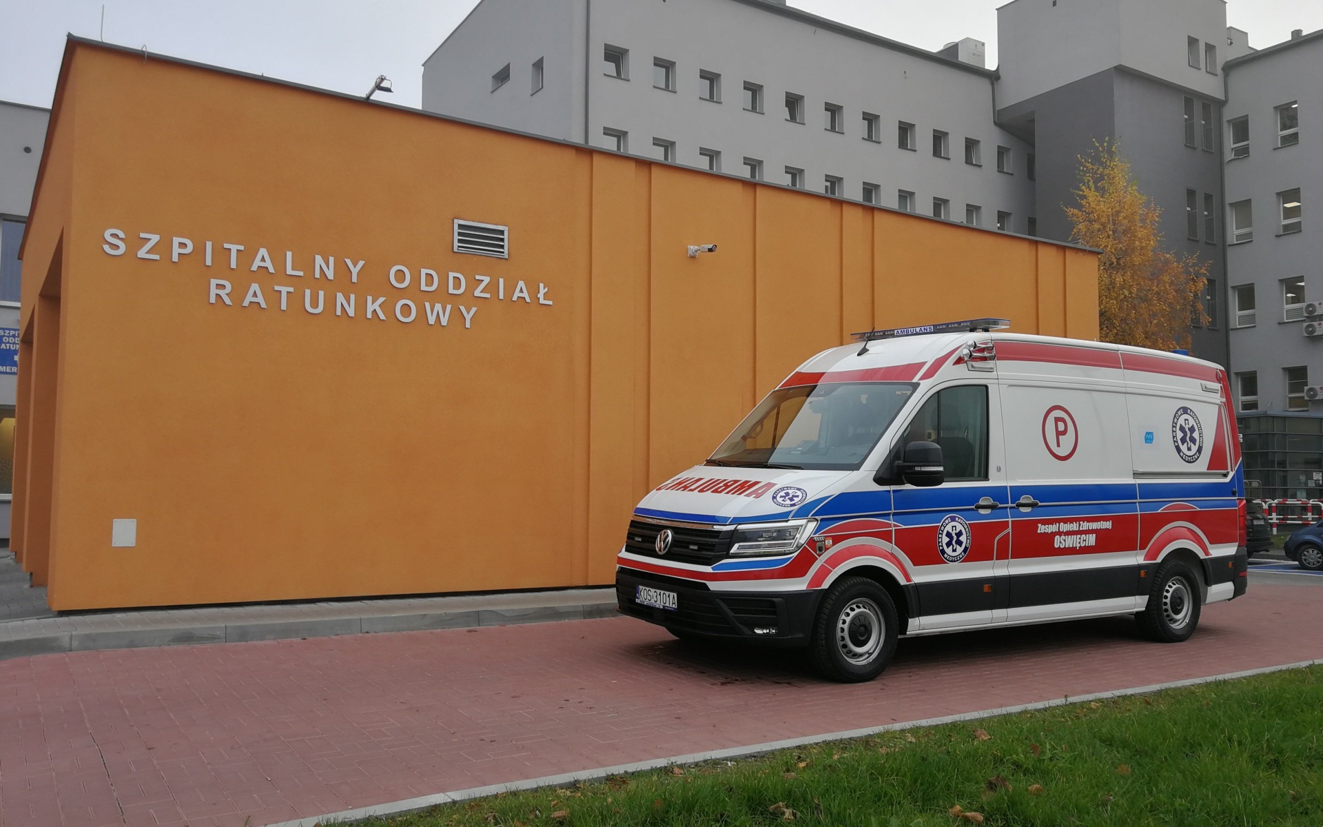 Nowy ambulans trafi do Brzeszcz – ZDJĘCIA!