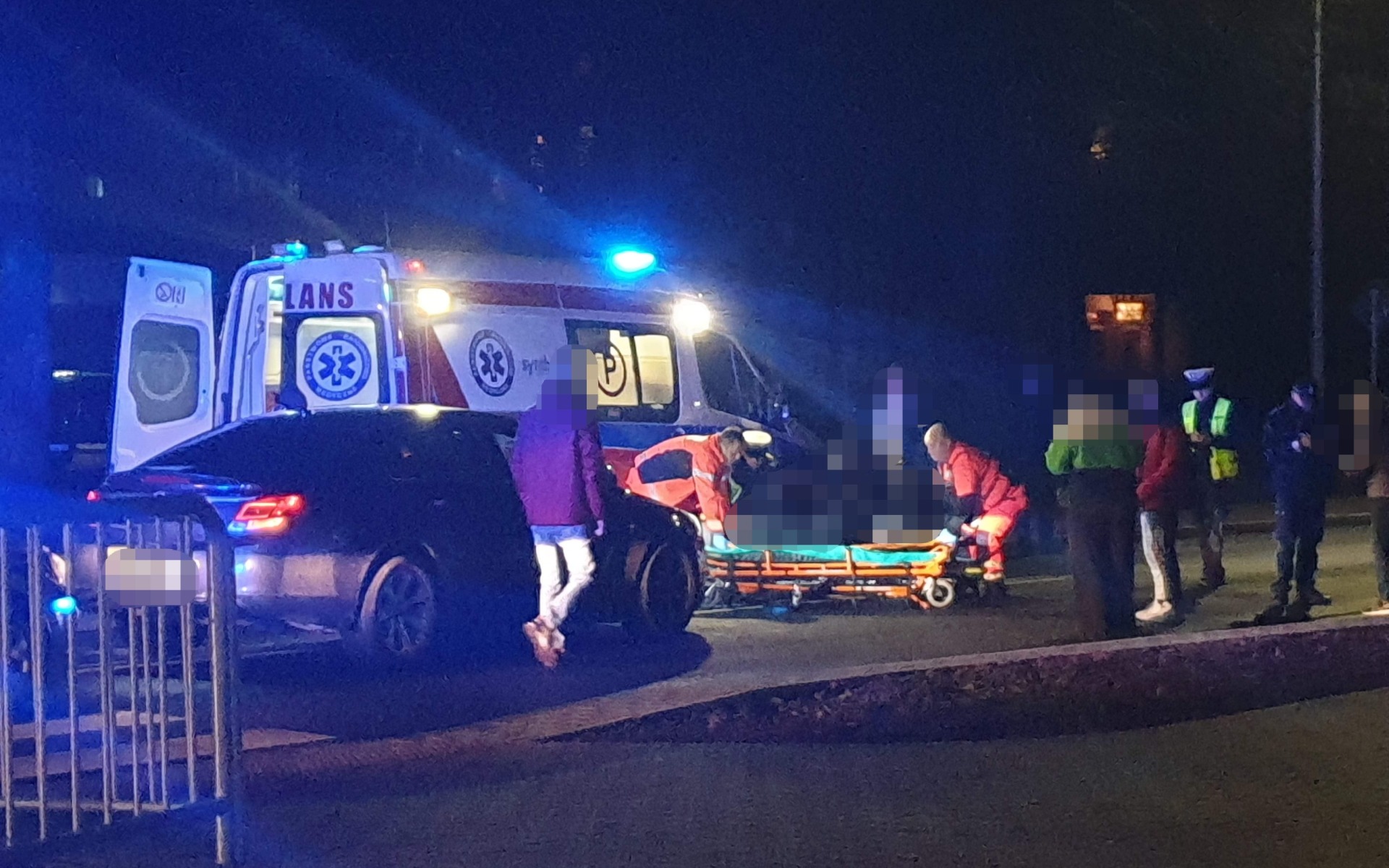 Potrącenie pieszej w Oświęcimiu. Ulica Olszewskiego zablokowana. ZDJĘCIA!