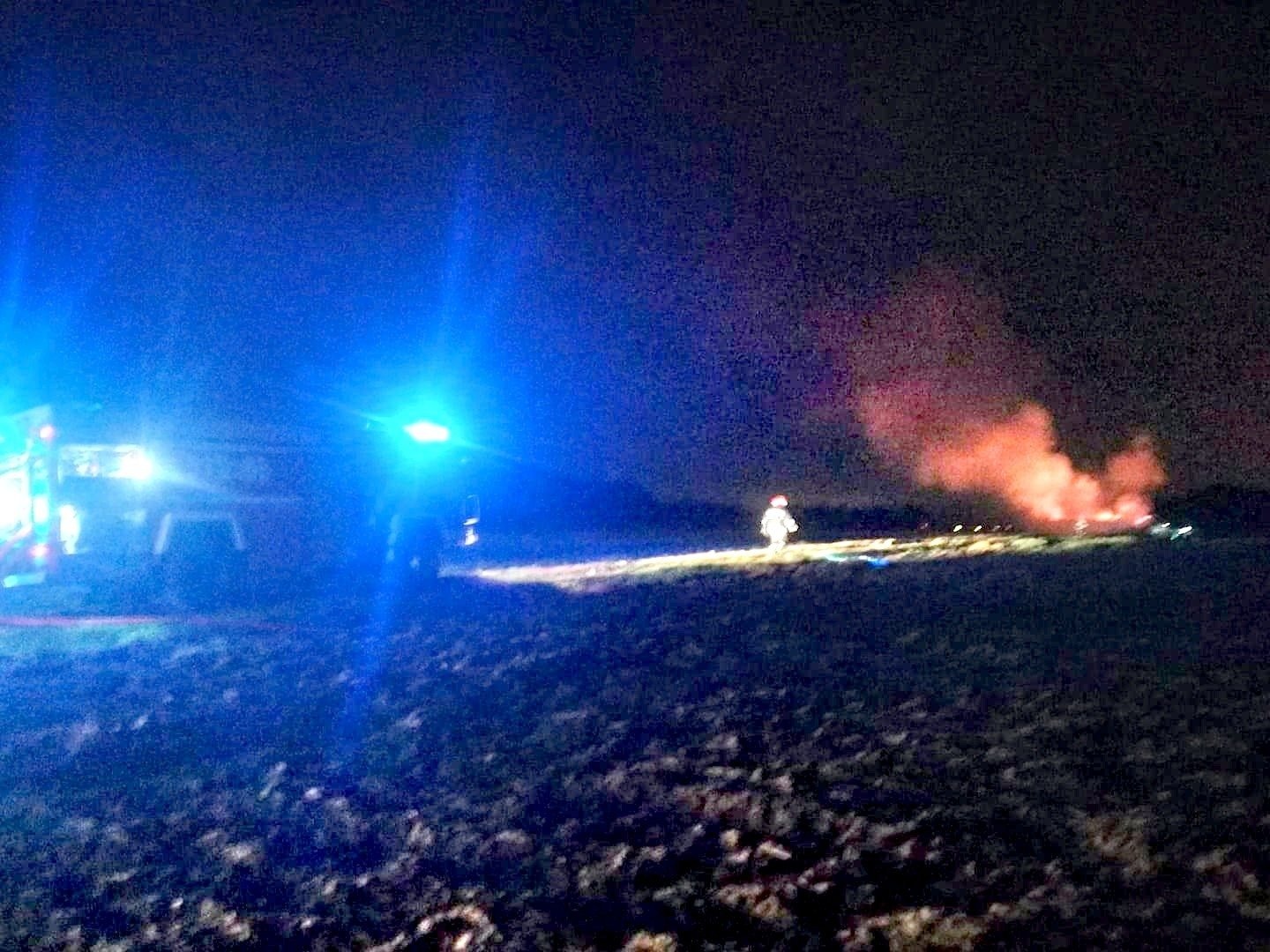 Pożar stogu słomy w Porębie Wielkiej – ZDJĘCIA!