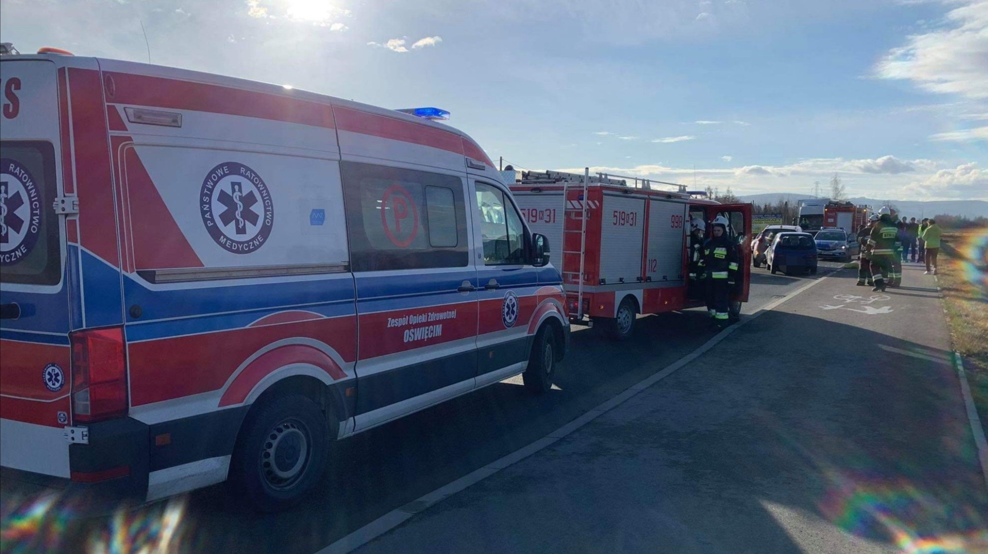 Po zdarzeniu drogowym utrudnienia na DW948 w Bielanach – ZDJĘCIA !