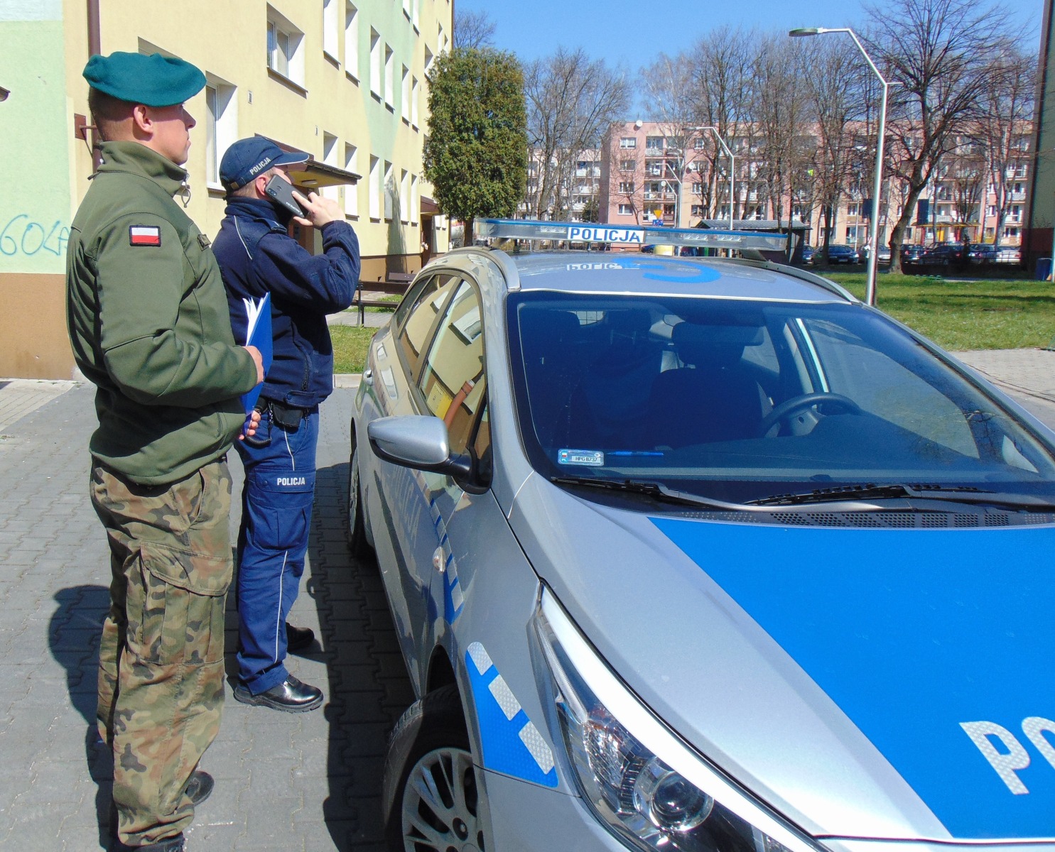 Służby na straży ochrony życia i zdrowia mieszkańców w czasie epidemii