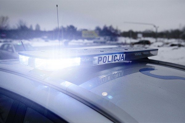 Notorycznie składował a następnie podpalał śmieci. Policja wszczyna postępowanie