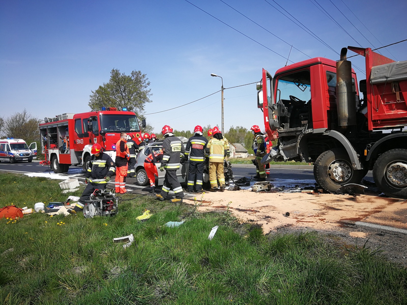 Śmiertelny wypadek na DK44. Nie żyją dwie osoby