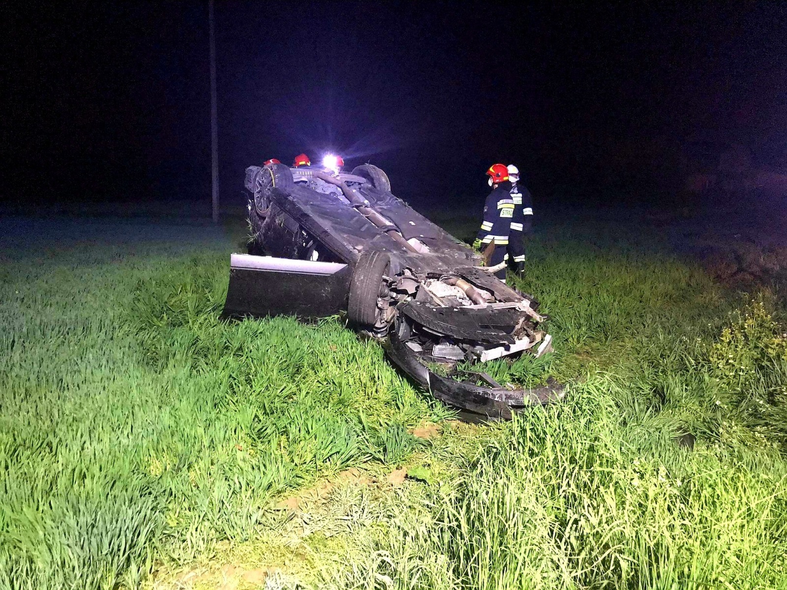 Graboszyce – Dachowanie, 5 osob poszkodowanych