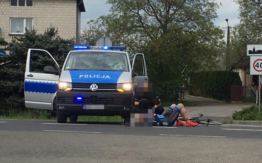 Wypadek z udziałem Policyjnego radiowozu – ZDJĘCIA!