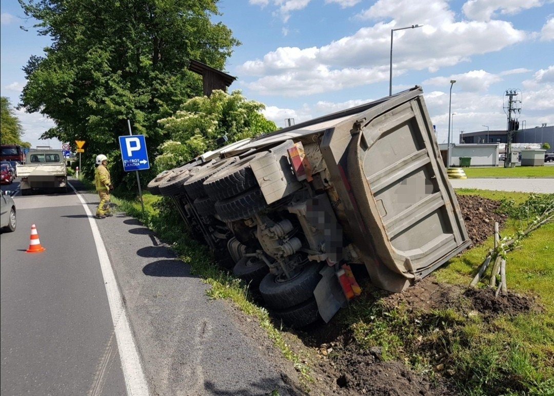 Utrudnienia na DK44 w Zatorze