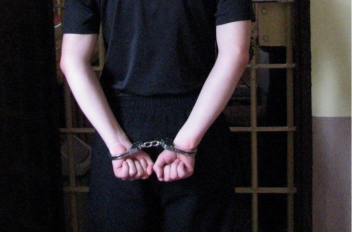 Odpowiedzą za rozbój na nastolatkach, którym zabrali e-papierosa