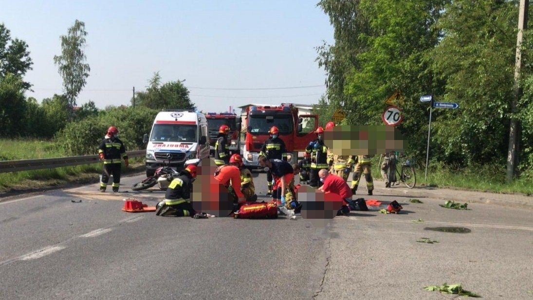 Poważny wypadek motocyklistów. Są osoby poszkodowane – ZDJĘCIA!