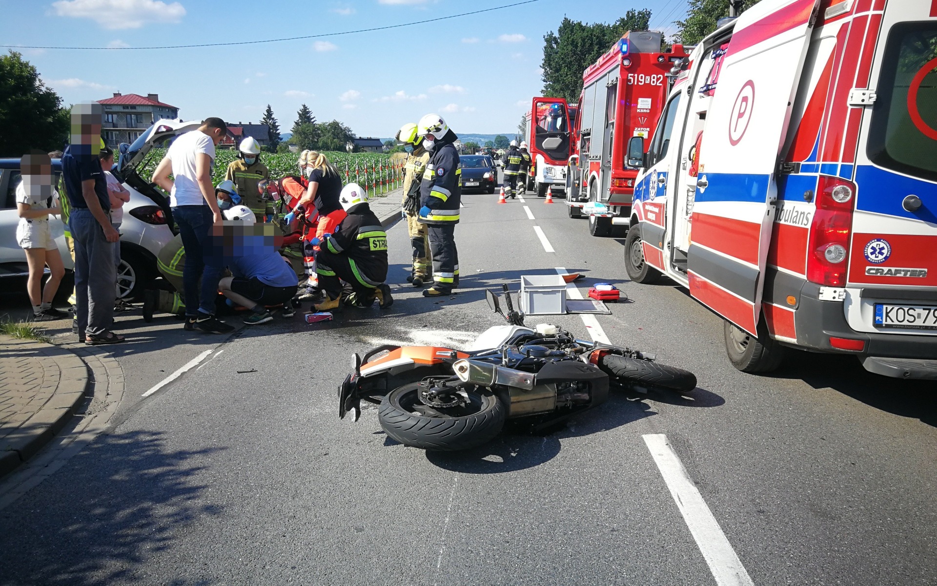 Wypadek z udziałem motocykla w Zatorze – ZDJĘCIA!