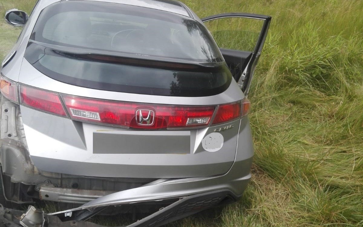 Nietrzeźwy uciekał przed policjantami na samych felgach