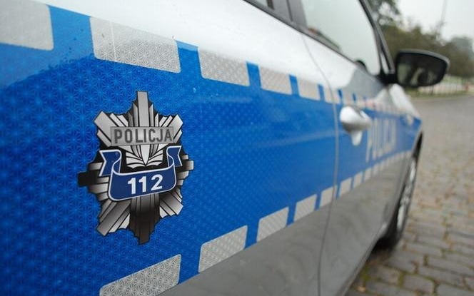 Świadoma seniorka nie dała się zwieść oszustom. Chciała rozmawiać z prawdziwymi policjantami