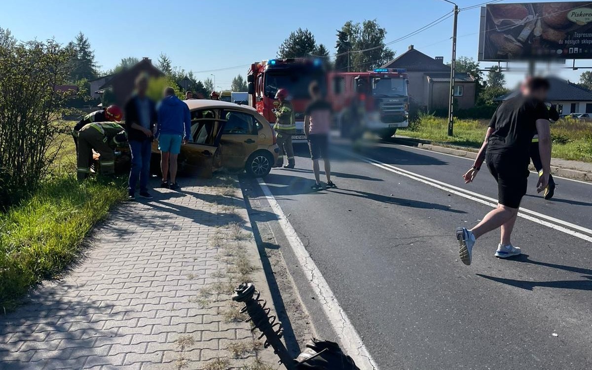 Po wypadku zablokowana DK44 w Babicach – ZDJĘCIA!