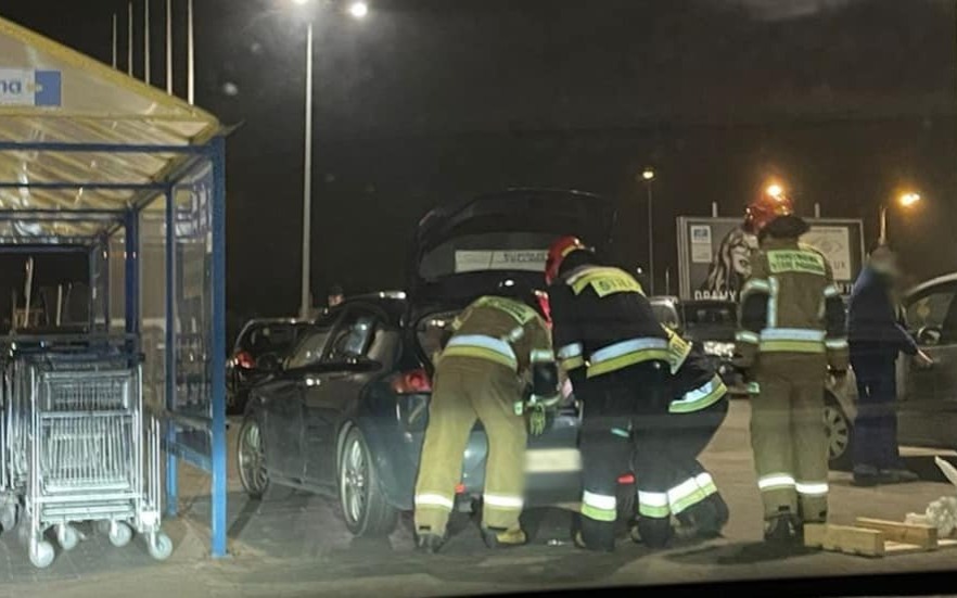 Szczegóły wczorajszego zdarzenia związanego z rozszczelnieniem się instalacji gazowej w jednym z samochodów – ZDJĘCIA!