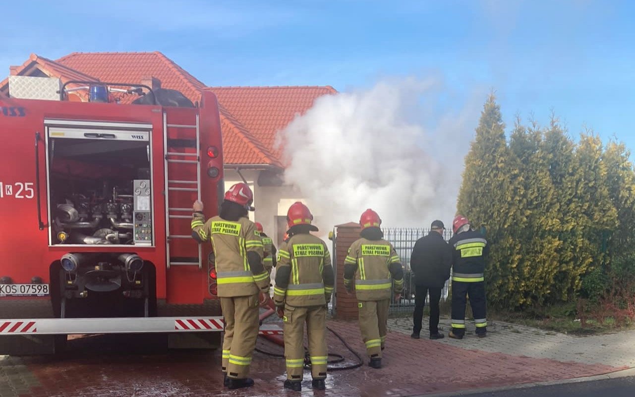 Pożar samochodu w Zaborzu – ZDJĘCIA!