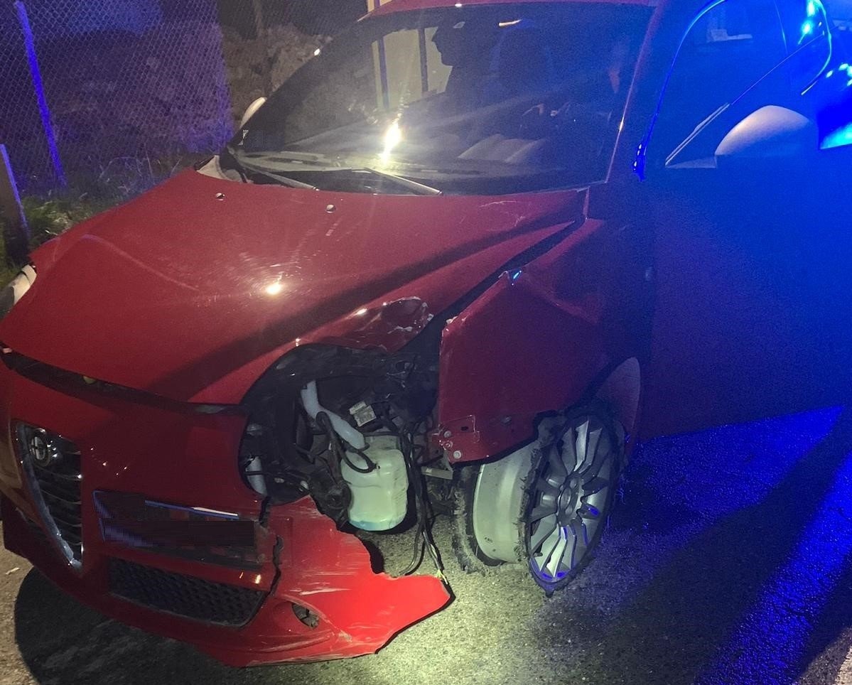 Drogowy przestępca zatrzymany podczas ucieczki z miejsca kolizji drogowej