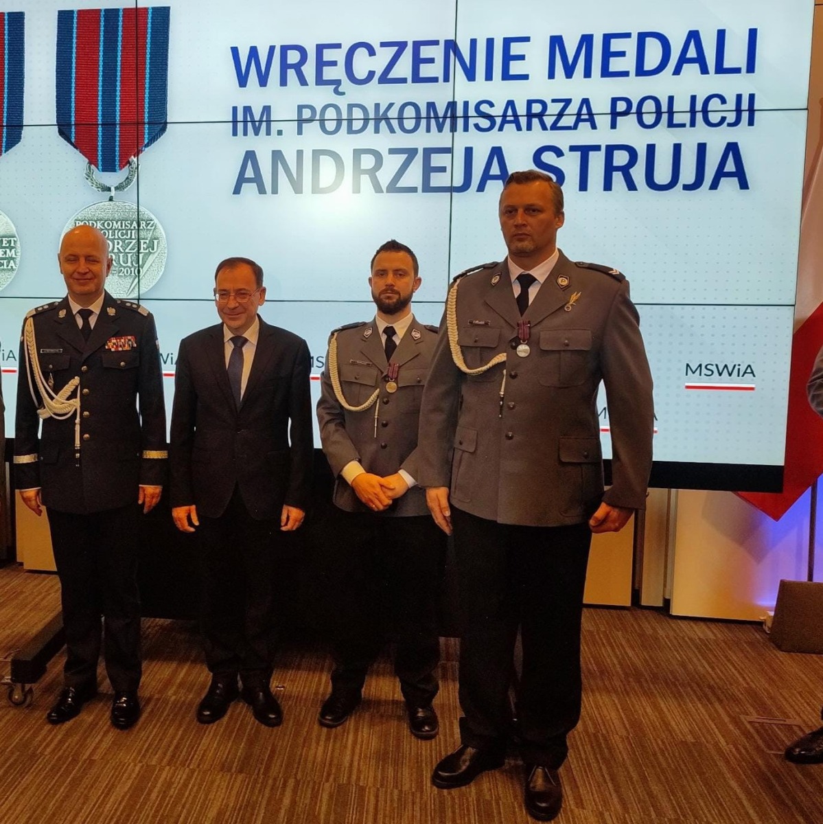 Oświęcimscy policjanci odznaczeni medalami imienia podkomisarza Andrzeja Struja