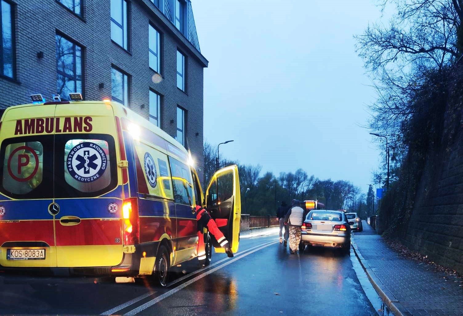Poszukiwany kierowca oraz świadkowie potrącenia pieszej