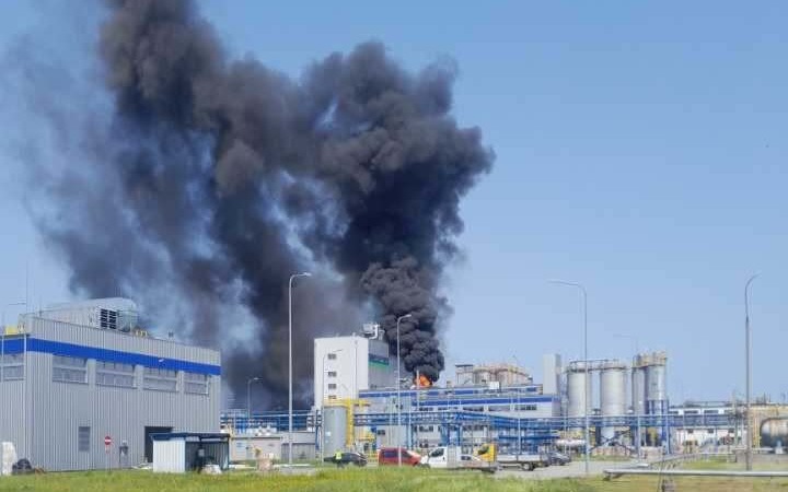 Pożar na terenie zakładów chemicznych w Oświęcimiu – FOTO, FILM!