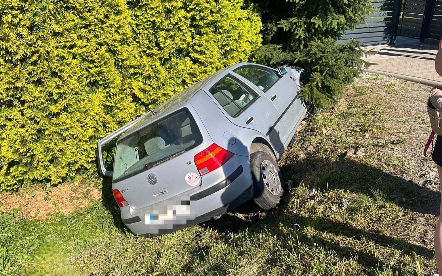 Wypadek w Łękach. Droga wojewódzka jest zablokowana