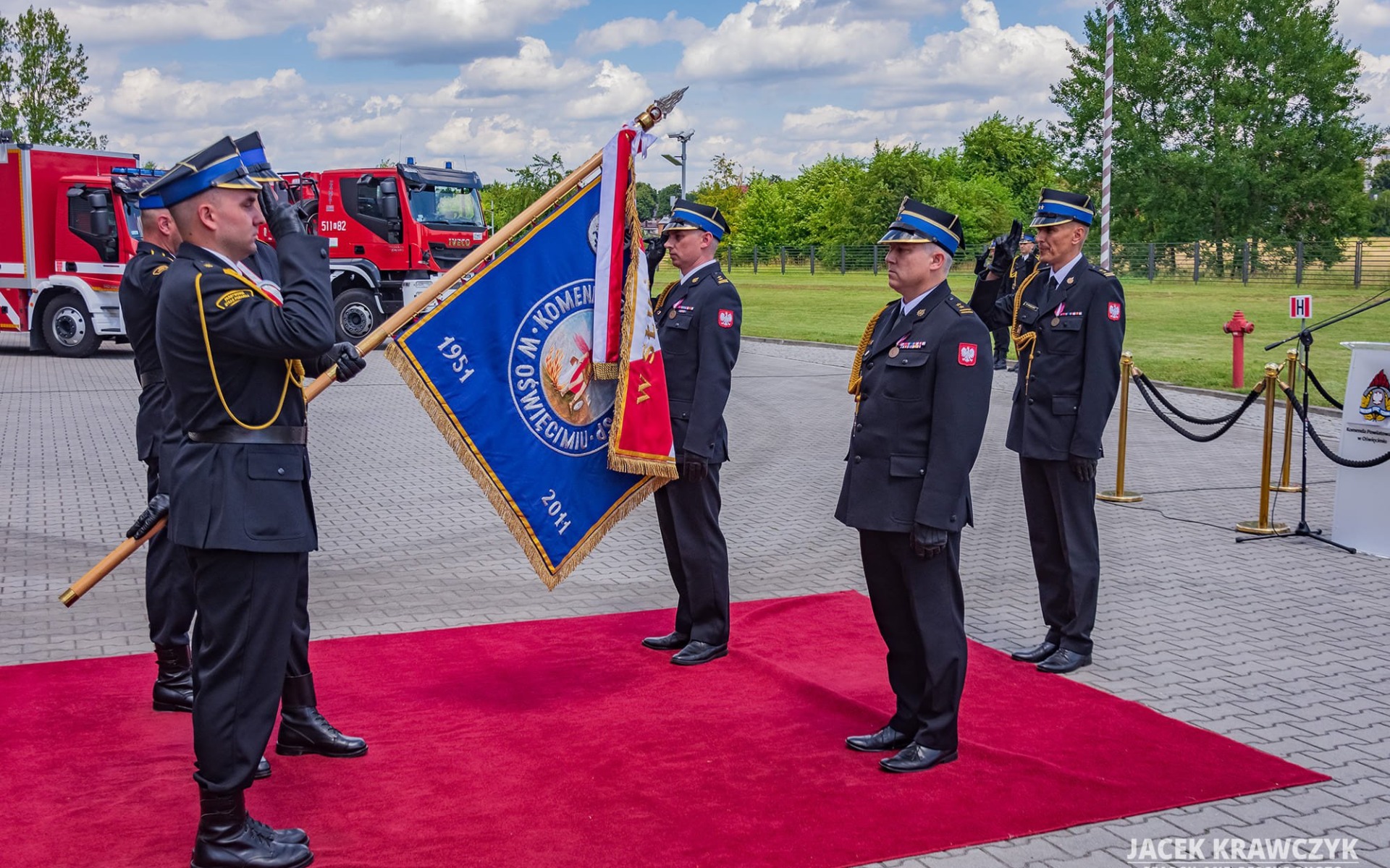 Przekazanie obowiązków Komendanta Powiatowego Państwowej Straży Pożarnej w Oświęcimiu – FILM!
