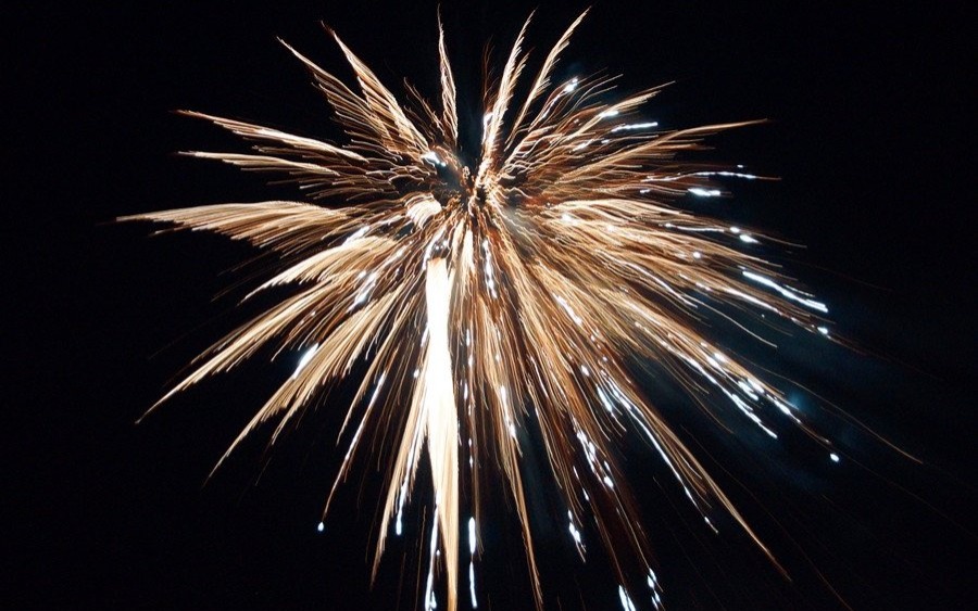 Pamiętajmy o podstawowych zasadach bezpieczeństwa dotyczących użytkowania fajerwerków