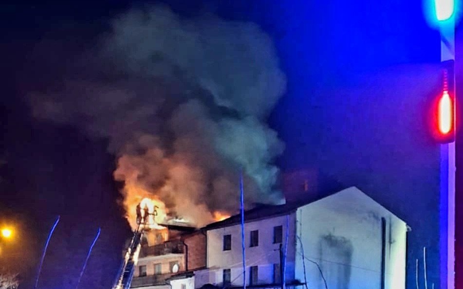 Pożar budynku mieszkalnego w Rudze – akcja strażaków trwała ponad 5 godzin – FOTO!