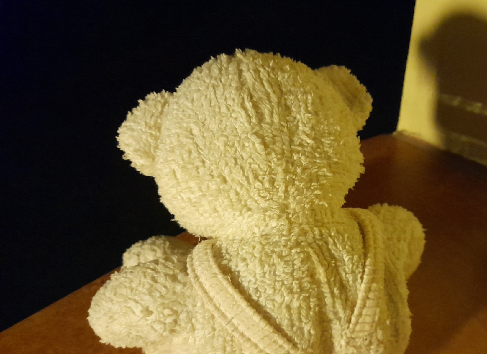 Policyjne zakazy dla ojca podejrzanego o przemoc nad 8 – letnią córką