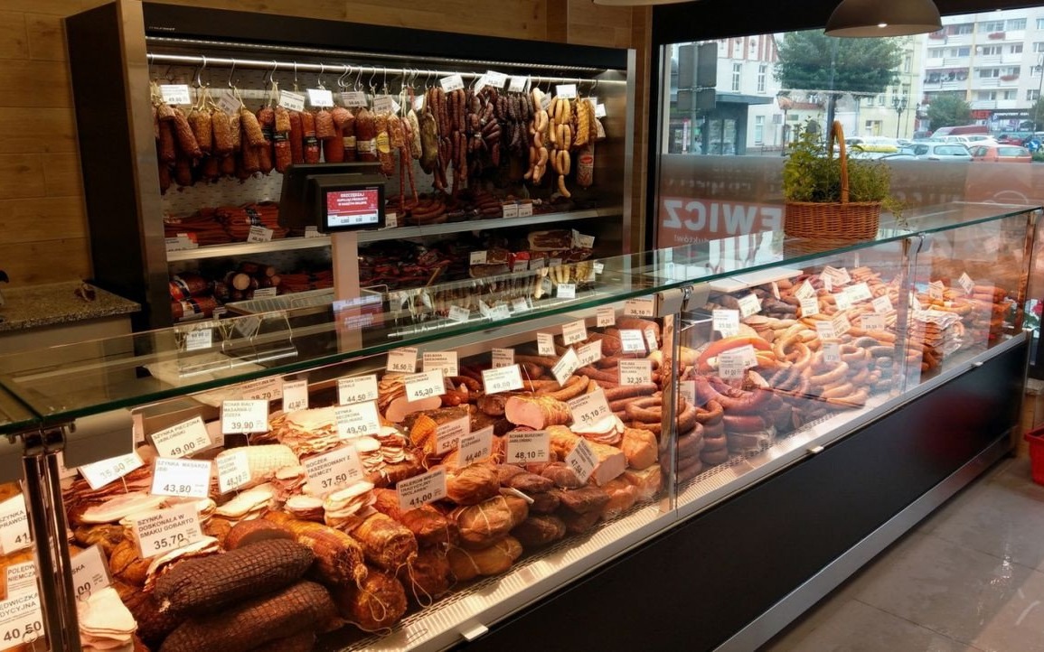 Lady chłodnicze dla sklepów mięsnych: klucz do świeżości i atrakcyjnej ekspozycji produktów