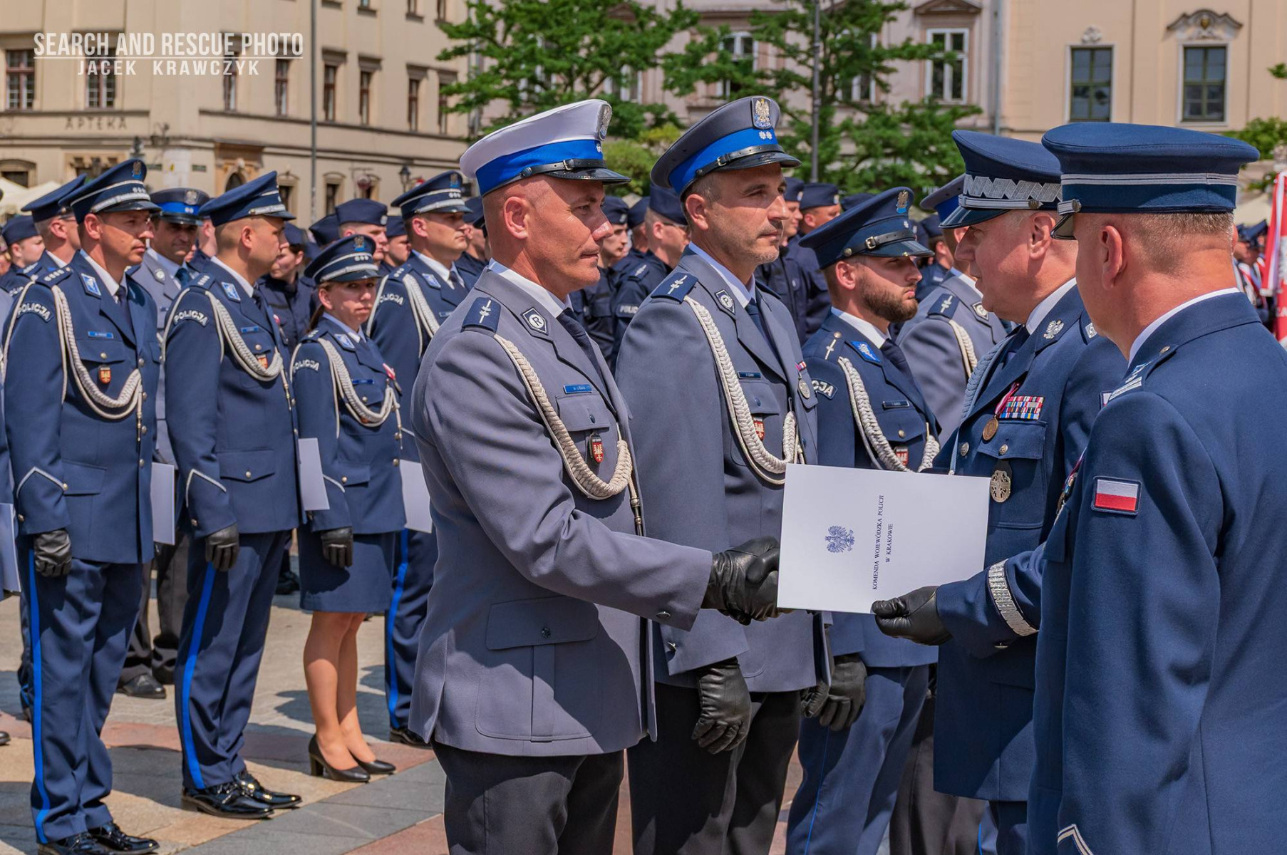 Wojewódzkie obchody Święta Policji – wśród wyróżnionych funkcjonariusze z powiatu oświęcimskiego! [ZDJĘCIA]