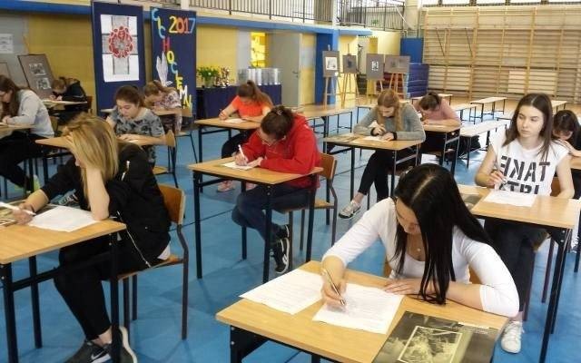 Gimnazjaliści z Rajska wygrali powiatowy konkurs o "Cichociemnych"