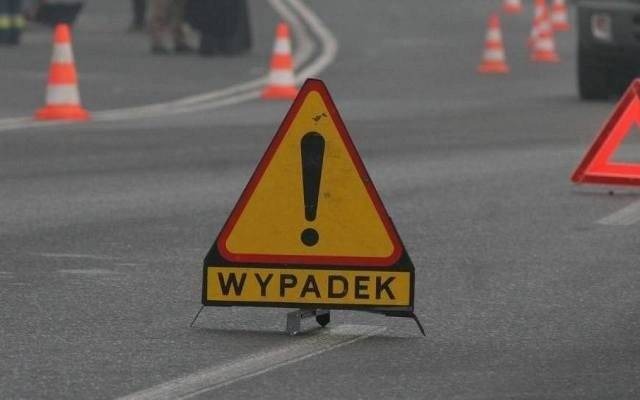Czołówka na ul. Śląskiej w Babicach k. Oświęcimia. Renault zderzyło się z seicento